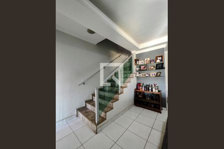 Sala de casa à venda com 3 quartos, 190m² em Arvoredo Ii, Contagem