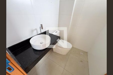 Lavabo de apartamento à venda com 2 quartos, 140m² em Araguaia, Belo Horizonte