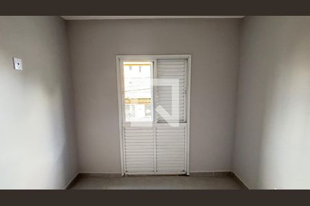Quarto de apartamento para alugar com 2 quartos, 52m² em Vila Alpina, Santo André