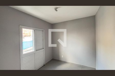 Quarto de apartamento para alugar com 2 quartos, 52m² em Vila Alpina, Santo André