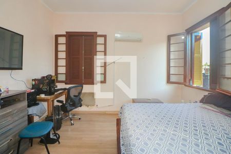 Quarto 2 de casa à venda com 3 quartos, 250m² em Floresta, Porto Alegre