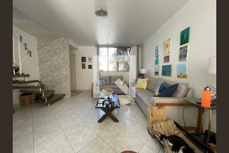 Sala de casa à venda com 3 quartos, 150m² em Jardim Esmeralda, São Paulo
