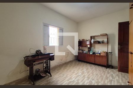 Quarto 2 de casa à venda com 2 quartos, 128m² em Vila Lutécia, Santo André