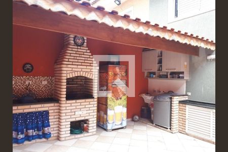 Casa à venda com 3 quartos, 114m² em Vila Olinda, São Paulo