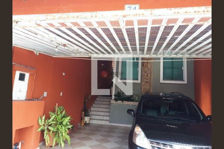 Casa à venda com 3 quartos, 114m² em Vila Olinda, São Paulo