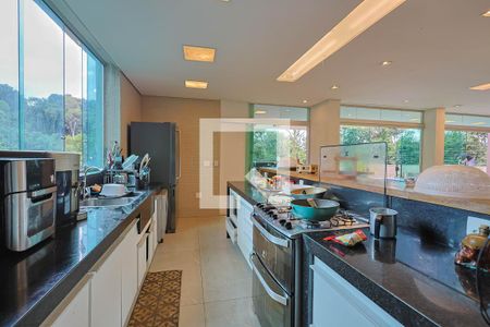 Cozinha de casa de condomínio à venda com 4 quartos, 510m² em Parque do Engenho, Belo Horizonte
