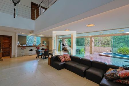 Sala de casa de condomínio à venda com 4 quartos, 510m² em Parque do Engenho, Belo Horizonte