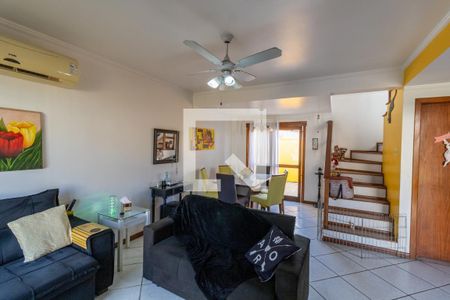 Sala de casa à venda com 3 quartos, 160m² em Espírito Santo, Porto Alegre