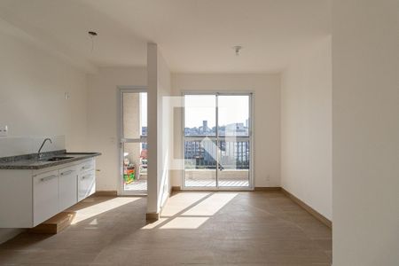 Sala e Cozinha de apartamento à venda com 2 quartos, 42m² em Vila Nova, São Paulo