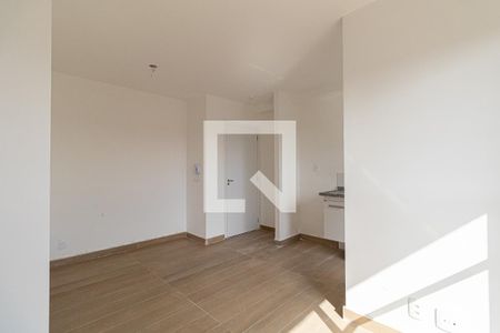 Sala e Cozinha de apartamento à venda com 2 quartos, 42m² em Vila Nova, São Paulo