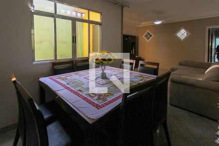 Sala de Jantar de casa à venda com 3 quartos, 400m² em Parque dos Bancários, São Paulo