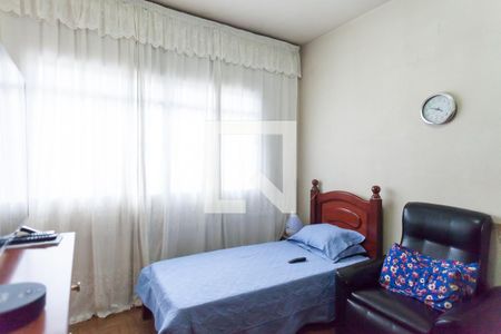 Quarto 2 (Casa 1) de casa à venda com 7 quartos, 1170m² em Olaria, Nova Lima