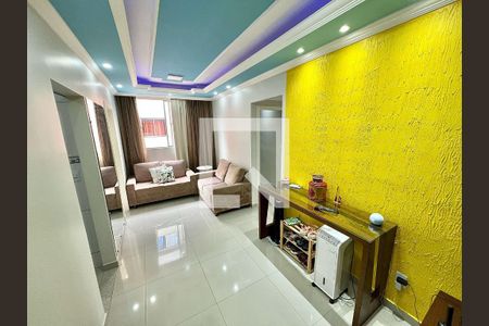 Sala de apartamento à venda com 3 quartos, 60m² em Jaqueline, Belo Horizonte