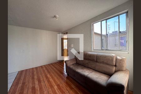 Sala de apartamento à venda com 2 quartos, 43m² em São Miguel, São Leopoldo