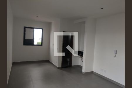 Quarto de apartamento para alugar com 1 quarto, 45m² em Saraiva, Uberlândia