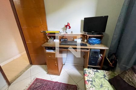 Quarto 1 de casa para alugar com 4 quartos, 300m² em Itatiaia, Duque de Caxias