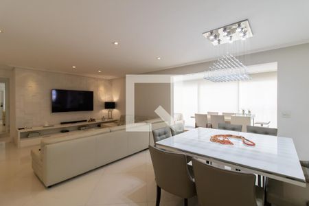 Sala de apartamento à venda com 2 quartos, 110m² em Vila Augusta, Guarulhos