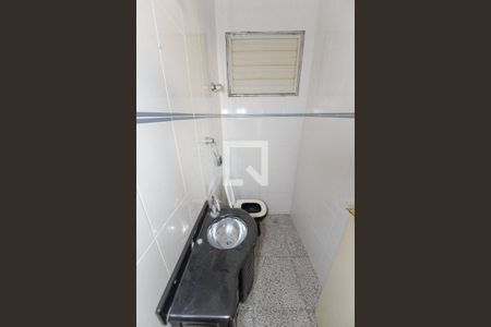 Lavabo de apartamento para alugar com 4 quartos, 257m² em Jardim das Nações, Taubaté