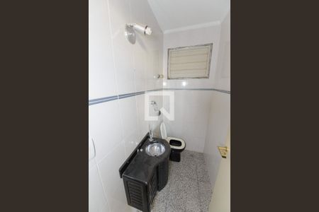 Lavabo de apartamento para alugar com 4 quartos, 257m² em Jardim das Nações, Taubaté