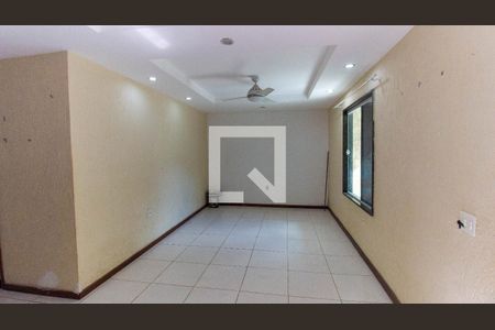 Sala de apartamento à venda com 3 quartos, 225m² em Engenho do Mato, Niterói