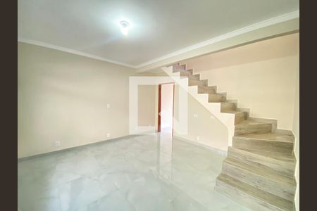 Sala de casa à venda com 3 quartos, 150m² em Vila Fiuza, Guarulhos