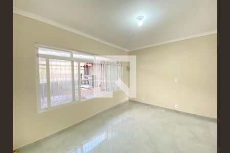 Sala de casa à venda com 3 quartos, 150m² em Vila Fiuza, Guarulhos