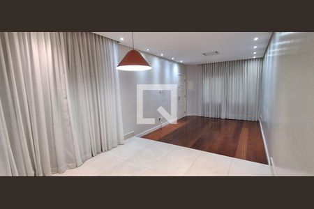 Sala de casa à venda com 4 quartos, 141m² em Vila do Bosque, São Paulo
