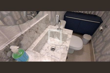 Lavabo Sala de casa à venda com 4 quartos, 141m² em Vila do Bosque, São Paulo