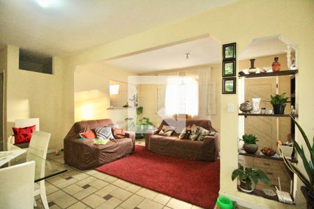 Sala de casa para alugar com 2 quartos, 150m² em Imbuí, Salvador