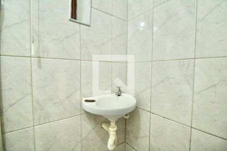 Lavabo de casa para alugar com 2 quartos, 150m² em Imbuí, Salvador