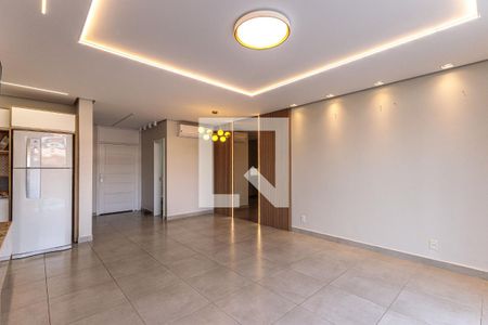 Sala de casa de condomínio à venda com 3 quartos, 150m² em Passo das Pedras, Porto Alegre