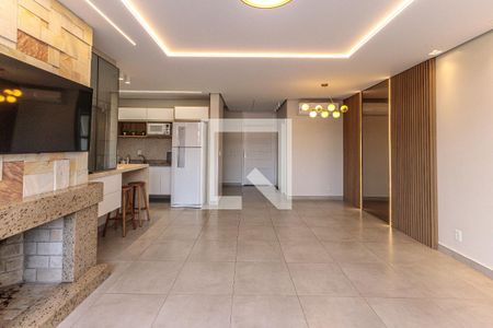 Sala de casa de condomínio à venda com 3 quartos, 150m² em Passo das Pedras, Porto Alegre