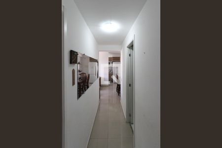 Corredor de apartamento para alugar com 2 quartos, 74m² em Jardim Vila Formosa, São Paulo