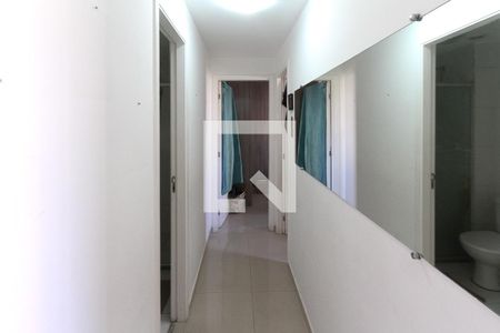 Corredor de apartamento para alugar com 2 quartos, 74m² em Jardim Vila Formosa, São Paulo