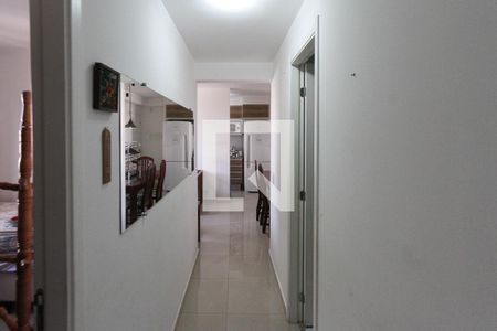 Corredor de apartamento para alugar com 2 quartos, 74m² em Jardim Vila Formosa, São Paulo