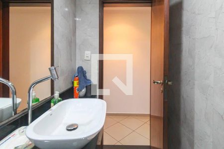 Lavabo de casa à venda com 3 quartos, 230m² em Jardim Vila Formosa, São Paulo