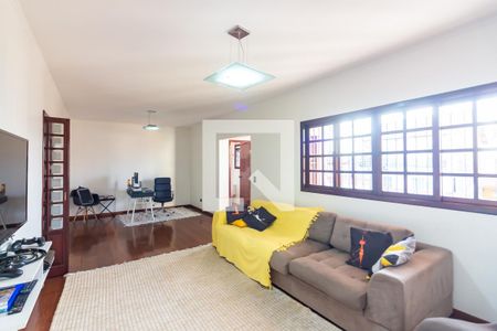Sala de casa para alugar com 3 quartos, 337m² em Jardim das Flores, Osasco