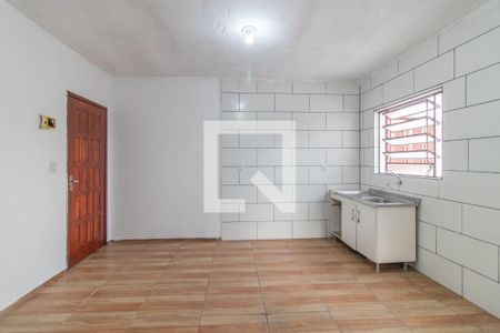 Sala/Cozinha de casa para alugar com 2 quartos, 57m² em Medianeira, Porto Alegre