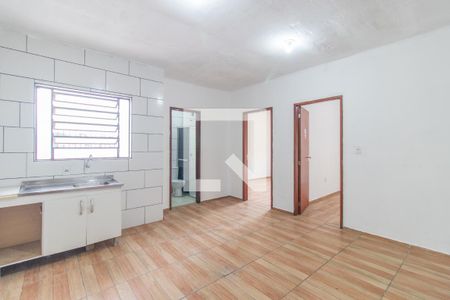 Sala/Cozinha de casa para alugar com 2 quartos, 57m² em Medianeira, Porto Alegre
