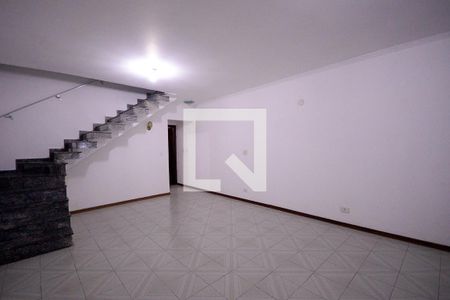 Sala de casa para alugar com 3 quartos, 170m² em Vila Nair, São Paulo