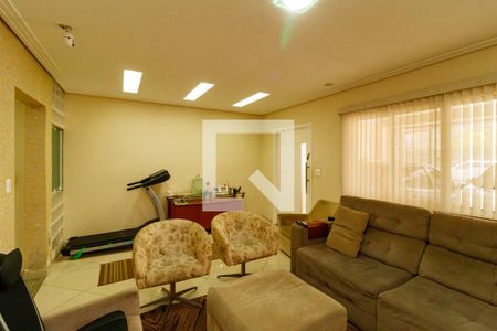 Sala de casa à venda com 3 quartos, 200m² em Parque Edu Chaves, São Paulo