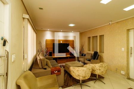 Sala de casa à venda com 3 quartos, 200m² em Parque Edu Chaves, São Paulo