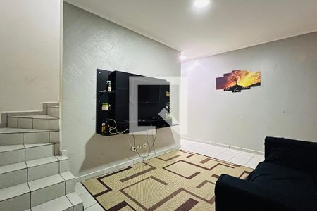 Sala de casa à venda com 2 quartos, 300m² em Jardim Las Vegas, Guarulhos