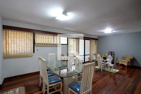 Sala de apartamento à venda com 3 quartos, 142m² em Barra da Tijuca, Rio de Janeiro