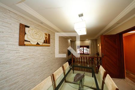 Sala de Jantar de casa à venda com 4 quartos, 250m² em Vila Antonieta, São Paulo