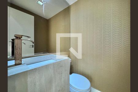 Lavabo de apartamento à venda com 3 quartos, 135m² em Barra da Tijuca, Rio de Janeiro
