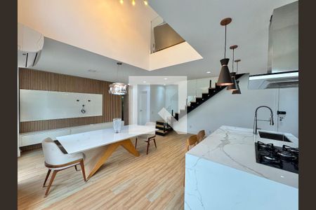Sala de apartamento à venda com 3 quartos, 135m² em Barra da Tijuca, Rio de Janeiro