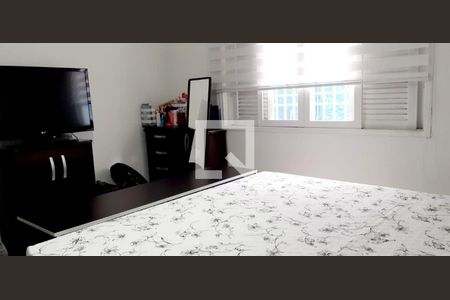 Foto 03 de casa à venda com 2 quartos, 190m² em Vila Paulo Silas, São Paulo