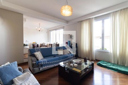 Sala de casa à venda com 3 quartos, 600m² em Cursino, São Paulo