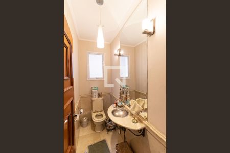 Lavabo de casa à venda com 3 quartos, 600m² em Cursino, São Paulo